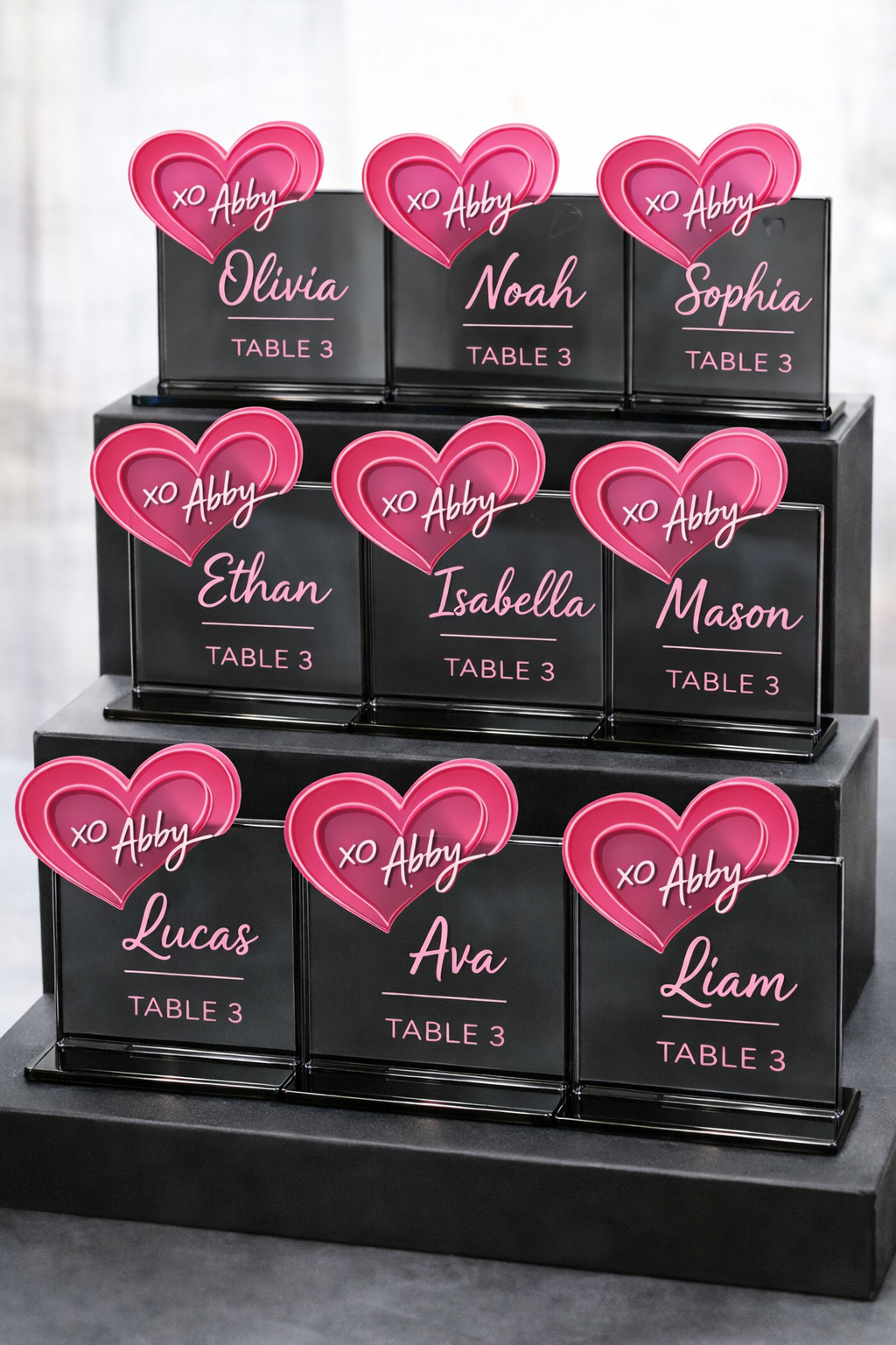 Personalized Acrylic Seating Card – “xo” Heart Design